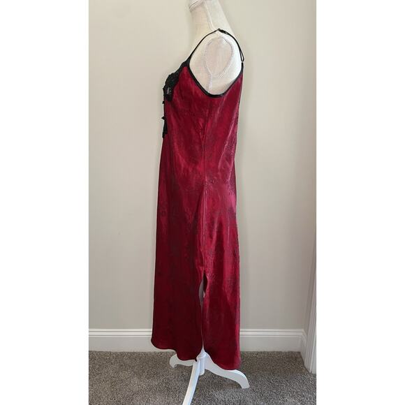 Vintage California Miss M Red Lace Slip Dress Lingerie Nightgown Nightie Gothic - Picture 8 of 15